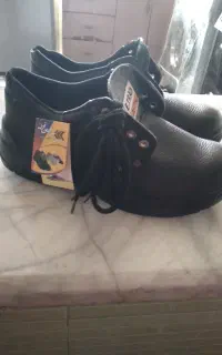 کفش کار نوسایز ۴۰