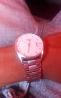 ساعت LAROS اصل