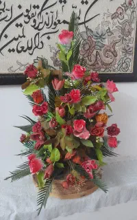 تعدادی گل مصنوعی