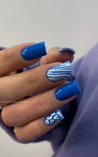 مدل برای کاشت ناخن