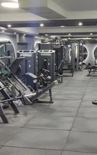به یک نیروی اقا جهت کار در باشگاه نیازمندیم