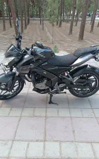 ان اس 200 اپاچی کیلیک