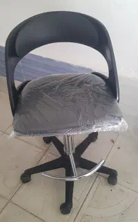 صندلی جک دار