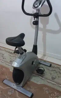 دوچرخه ثابت ایساده خانگی