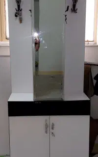 جاکفشی اینه دار