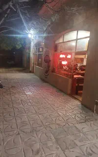 به یک نفر کارگرساده درکافه دیزبین نیازمندیم