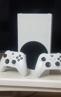 ایکس باکس (Xbox Series S) در حد نو + دسته اضافه