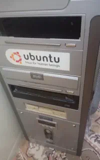 کیس و مانیتور