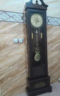 ساعت ایستاده