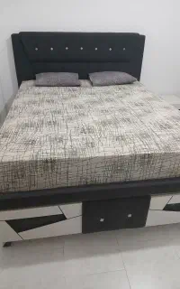تخت دونفره