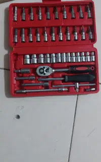 یک عدد جعبه بکس ۴۶ پارچه