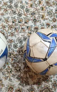 دو عدد توپ فوتبال مولتین جنس خوب