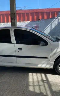 206 بی رنگ