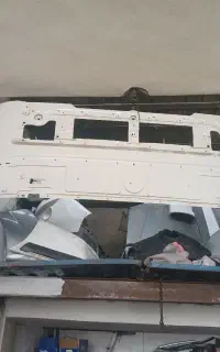 انسان قتعه  ماشین سبک سنگین
