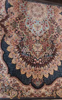 فرش کاشان ،تمیز وشیک ،هفتصد شانه