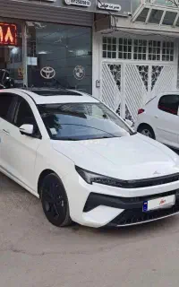 kmc j7
