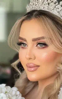 میکاپ،شنیون،لایت،فشیال،همه کارها با تخفیف