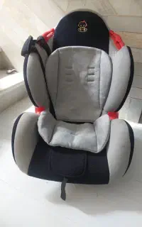 صندلی ماشین بچه