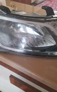 چراغ جلو ساینا سمت راست