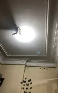 شاگرد گچکاری