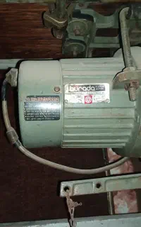 چرخ خیاطی صنعتی