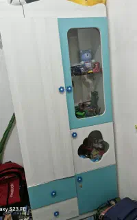 تخت و کمد کودک