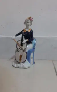 مجسمه چینی انتیک