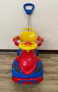 ماشین چهار چرخ موزیکال کودک