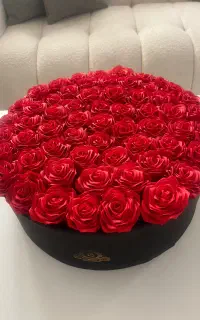 باکس گل رز قرمز