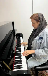 آموزش انواع سازها در آموزشگاه موسیقی تِنور