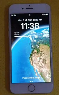 آیفون 8 / iphone 8