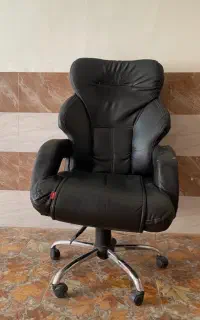 صندلی مدیریتی شیک و راحت