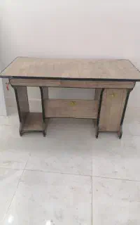 میز کامپیوتر