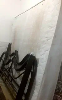 تخت خواب فرفوژه همراه تشک فنری دو نفره