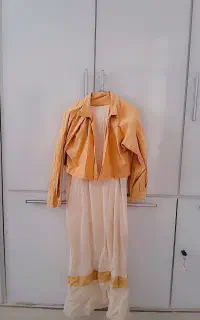 کت و سارافون