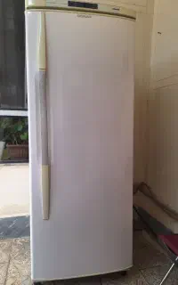 یخچال دونار اصل کم کار