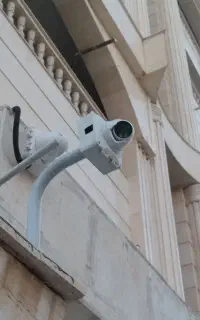 نصب انواع دوربین مداربسته ،دزدگیر اماکن و فروش