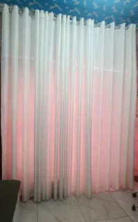 پرده آرایشگاه زنانه