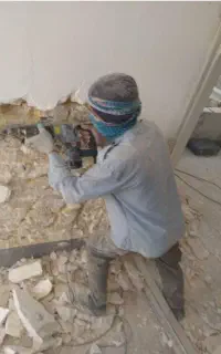 کارگر تخریب وکنده کاری