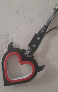 آویز قلبی چراغ دار نئون.
