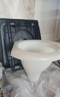 توالت فرنگی دیواری