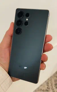گوشی s25 ultra در حد نو