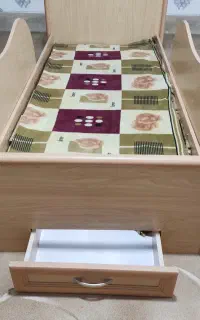 تخت خواب حفاظ دار نوجوان