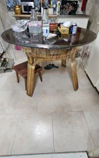 میز ناهار خوری تک