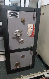 گاوصندوق دو طبقه