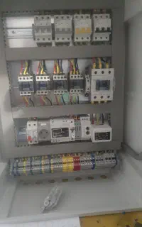 برقکار /عیب یابی/مونتاژ تابلو