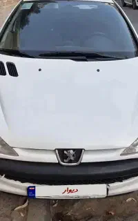 206اس دی v8