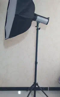 فلاش استودیویی Mattle 600W (با پایه و اکتاباکس)