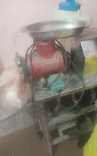 چرخ گوشت محکم و سالم