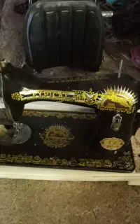 چرخ خیاطی کلاسیک فروش فوری